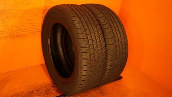 2 used tires 205/60/16 DOUGLAS - Image 2