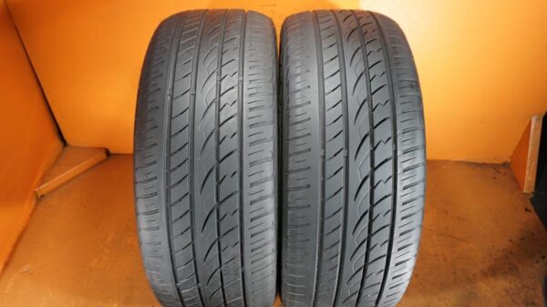 2 used tires 275/55/20 MAXTREK