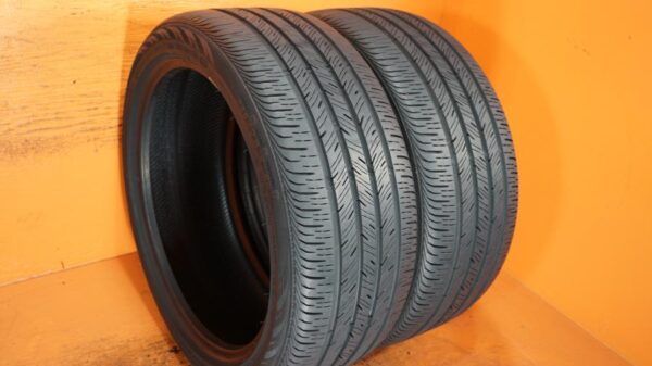 2 used tires 235/40/19 CONTINENTAL - Image 2