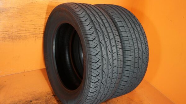 2 used tires 225/55/17 DOUGLAS - Image 2