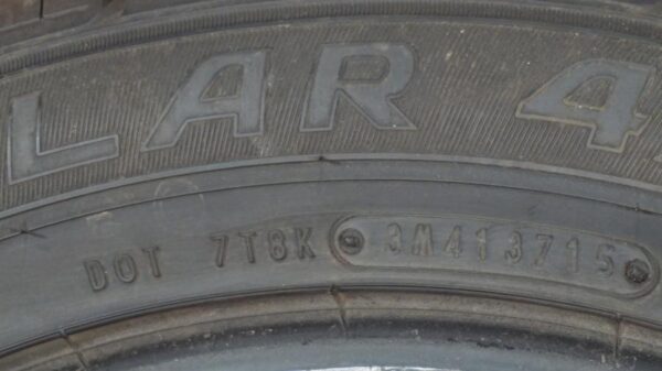 2 used tires 205/55/16 SOLAR - Image 7