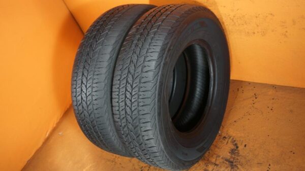 2 used tires 205/75/14 DOUGLAS - Image 2