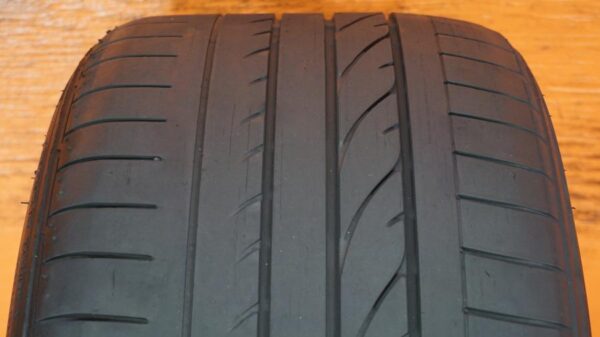 2 used tires 275/35/19 BRIDGESTONE - Image 3