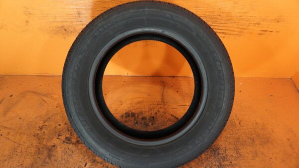 2 used tires 215/60/16 FUTURA - Image 6