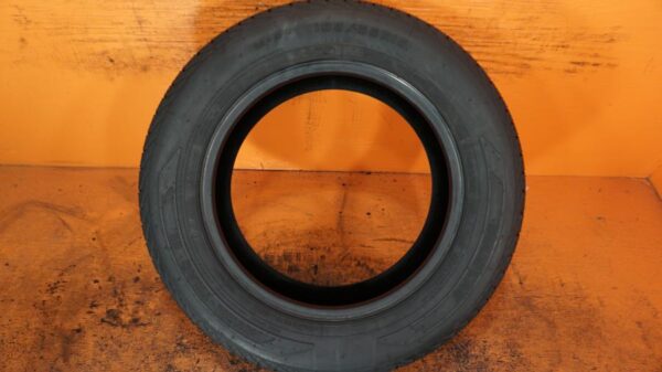 2 used tires 195/65/15 DOUGLAS - Image 6