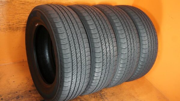 4 used tires 225/65/17 DOUGLAS - Image 2