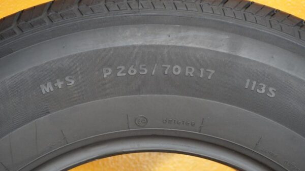 2 used tires 265/70/17 CONTINENTAL - Image 7