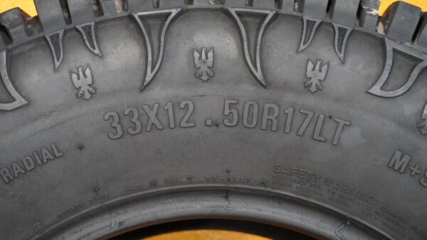 2 used tires LT 33/12.50/17 INTERCO - Image 7