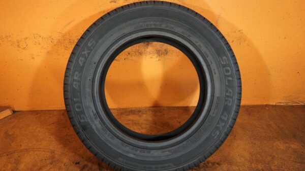 2 used tires 195/65/15 SOLAR - Image 6