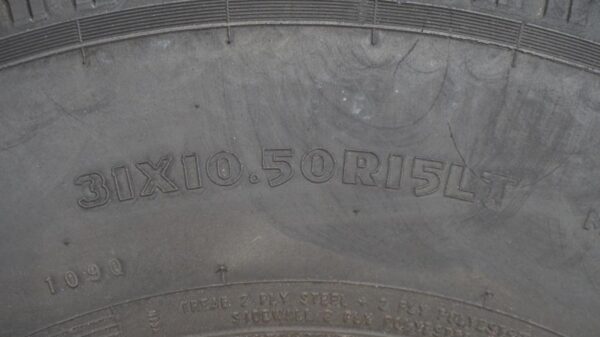 2 used tires LT 31/10.50/15 TRAILCAT - Image 7