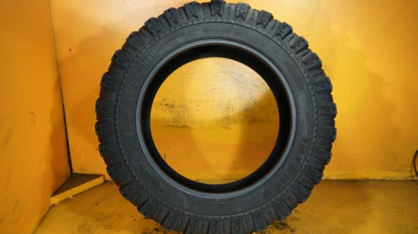 2 used tires LT 37/13.50/22 INTERCO - Image 6