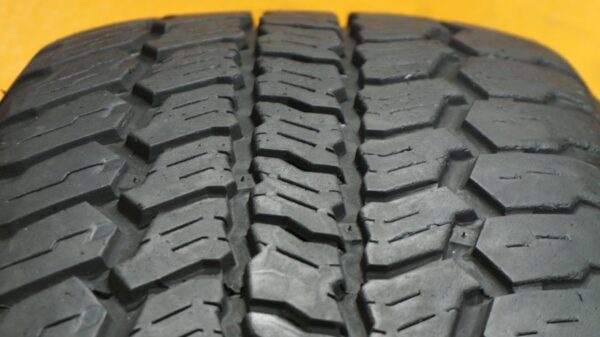 2 used tires 235/65/17 TRAIL GUIDE - Image 5