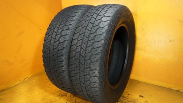 2 used tires 235/65/17 TRAIL GUIDE - Image 2