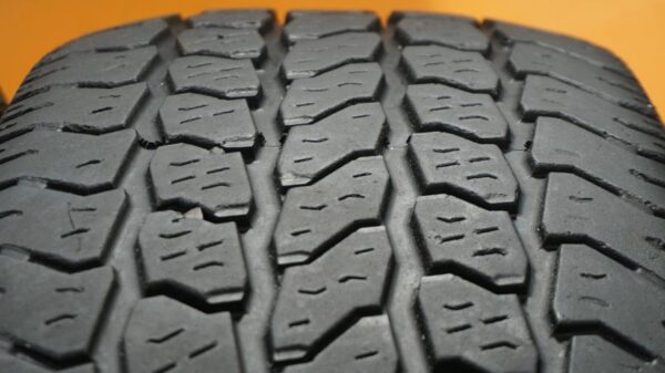 4 used tires LT 265/70/17 FUTURA - Image 5