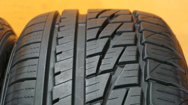 2 used tires 235/60/17 FALKEN - Image 3