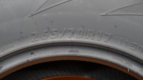 4 used tires 265/70/17 INVOVIC - Image 7