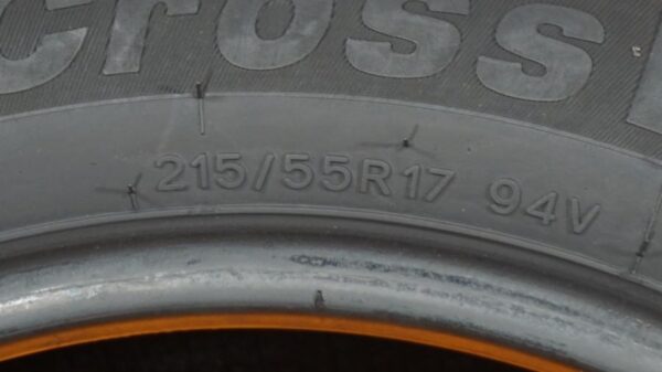 2 used tires 215/55/17 LINGLONG - Image 7