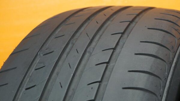 2 used tires 215/55/17 LINGLONG - Image 5