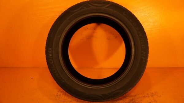 2 used tires 215/55/17 LINGLONG - Image 6