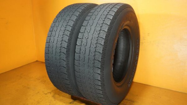 2 used tires 225/75/15 WILD TRAC - Image 2