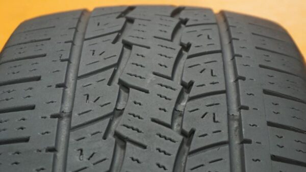 4 used tires LT 245/75/17 GENERAL - Image 5