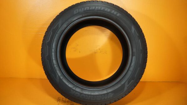 2 used tires 275/55/20 HANKOOK - Image 6