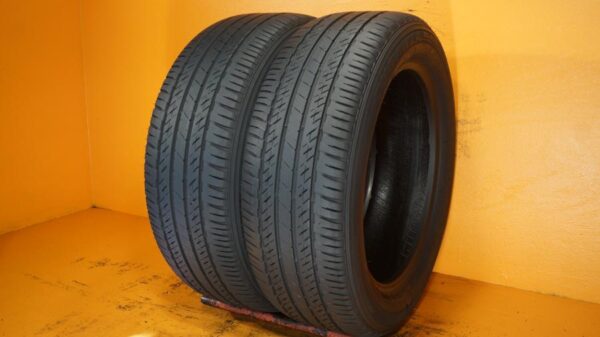 2 used tires 215/55/17 BRIDGESTONE - Image 2