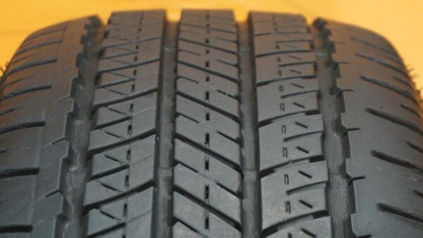 2 used tires 205/65/15 BRIDGESTONE - Image 5