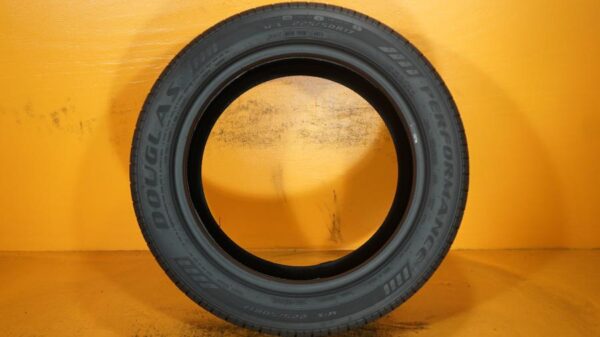 2 used tires 225/50/17 DOUGLAS - Image 6