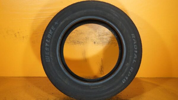 2 used tires 215/60/16 WESTLAKE - Image 6