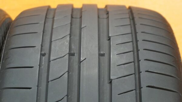 2 used tires 255/35/19 CONTINENTAL - Image 5