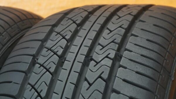 2 used tires 195/65/15 DOUGLAS - Image 3