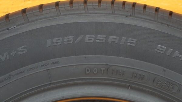 2 used tires 195/65/15 DOUGLAS - Image 7