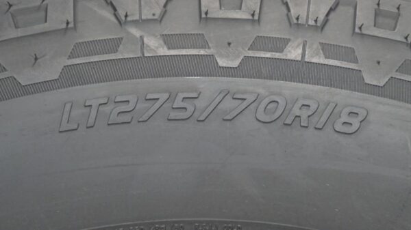 2 used tires LT 275/70/18 HERCULES - Image 7