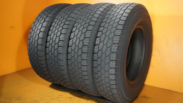 4 used tires LT 215/85/16 POWER KING - Image 2