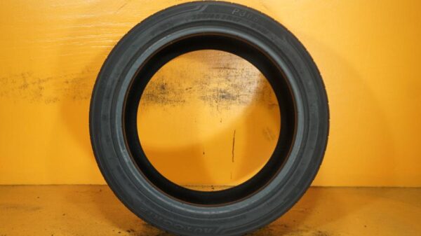 2 used tires 225/45/17 AUTOGRIP - Image 6