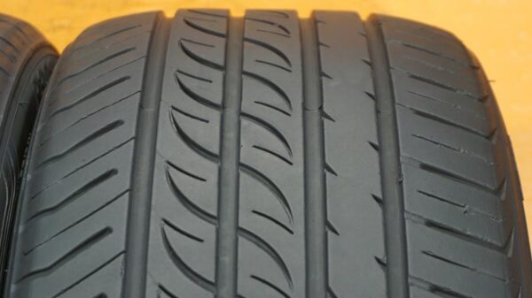 2 used tires 225/45/17 AUTOGRIP - Image 5