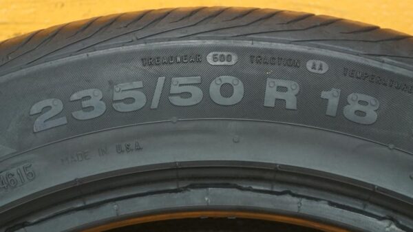 2 used tires 235/50/18 CONTINENTAL - Image 7