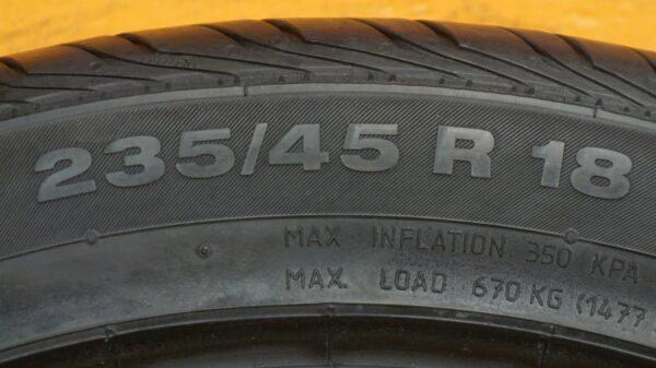 2 used tires 235/45/18 CONTINENTAL - Image 7