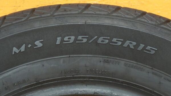 2 used tires 195/65/15 DOUGLAS - Image 7