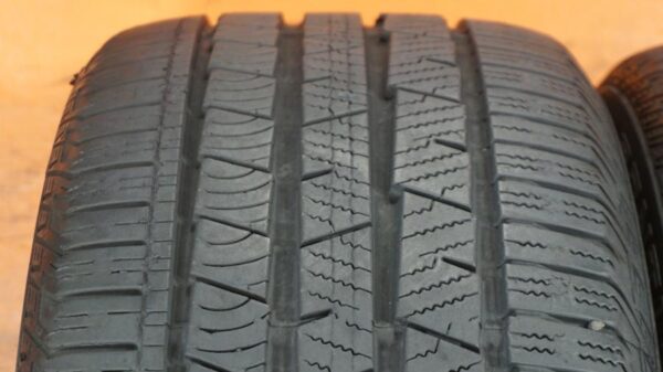 2 used tires 255/50/19 CONTINENTAL - Image 5