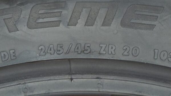 2 used tires 245/45/20 CONTINENTAL - Image 7