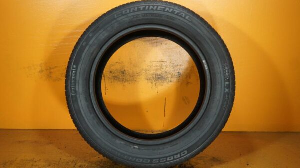 2 used tires 255/50/19 CONTINENTAL - Image 6