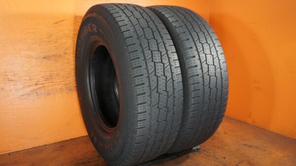 2 used tires LT 265/75/16 GENERAL - Image 2