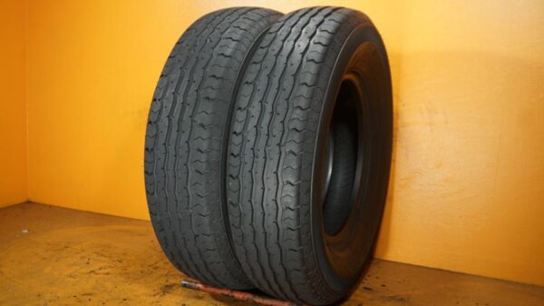 2 used tires ST 225/75/15 CONTENDER - Image 2