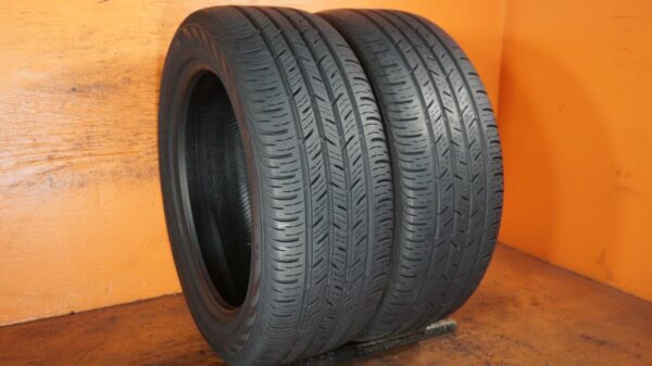 2 used tires 235/50/18 CONTINENTAL - Image 2