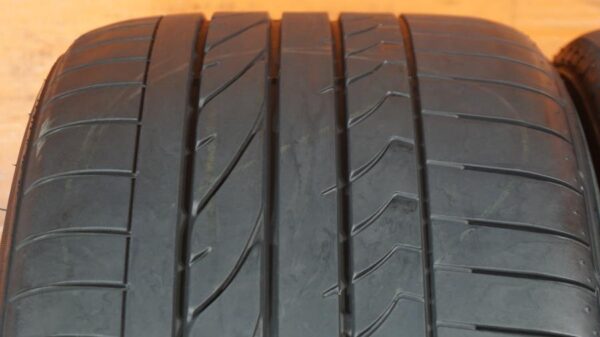 2 used tires 275/35/19 BRIDGESTONE - Image 5