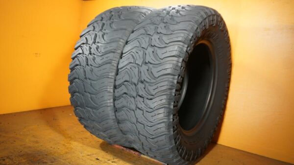 2 used tires LT 37/13.50/20 MARK MA - Image 2