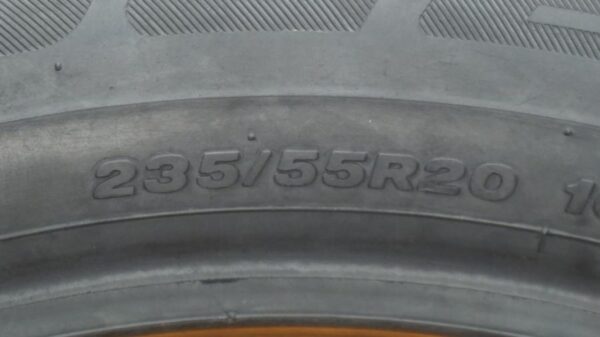 2 used tires 235/55/20 BRIDGESTONE - Image 7