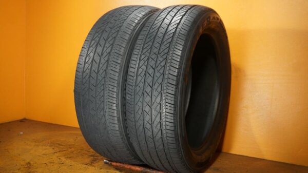 2 used tires 235/55/20 BRIDGESTONE - Image 2